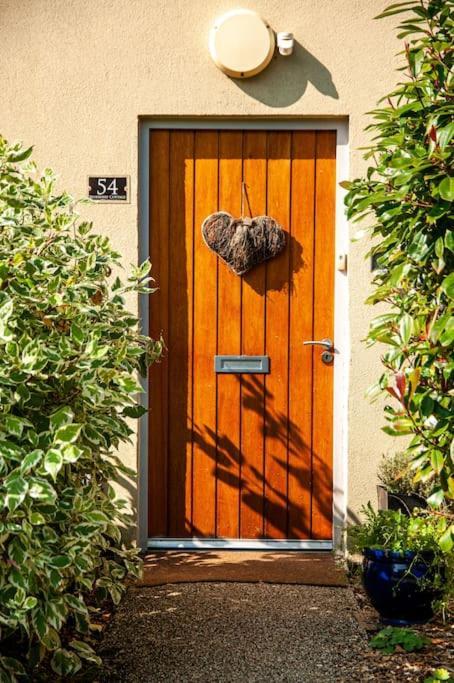 Blueberry Cottage - Lower Mill Estate Somerford Keynes ภายนอก รูปภาพ