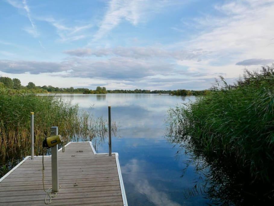 Blueberry Cottage - Lower Mill Estate Somerford Keynes ภายนอก รูปภาพ